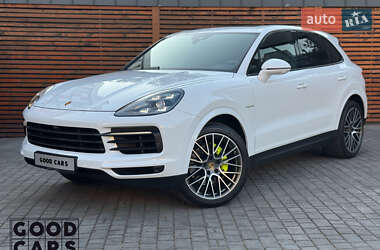 Цены Porsche Cayenne Гибрид (PHEV)