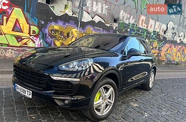 Ціни Porsche Cayenne Гібрид (PHEV)