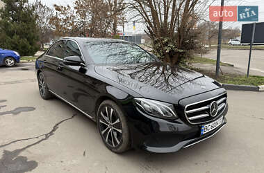 Ціни Mercedes-Benz E-Class Гібрид (PHEV)