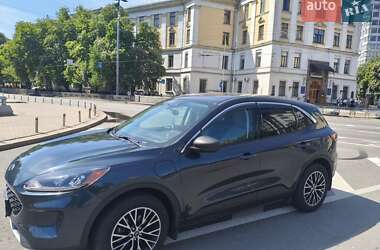 Цены Ford Escape Гибрид (PHEV)