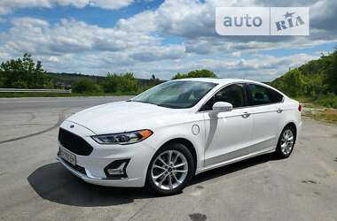 Цены Ford Fusion Гибрид (PHEV)