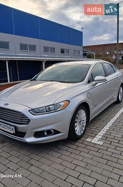 Ціни Ford Fusion Гібрид (PHEV)