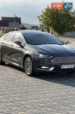 Цены Ford Fusion Гибрид (PHEV)