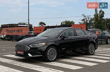 Ціни Ford Fusion Гібрид (PHEV)
