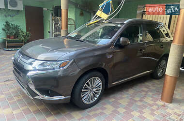 Ціни Mitsubishi Outlander Гібрид (PHEV)