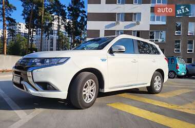 Ціни Mitsubishi Outlander Гібрид (PHEV)