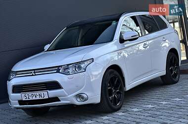 Ціни Mitsubishi Outlander Гібрид (PHEV)