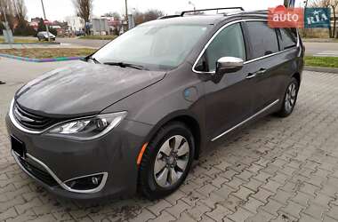 Ціни Chrysler Pacifica Гібрид (PHEV)