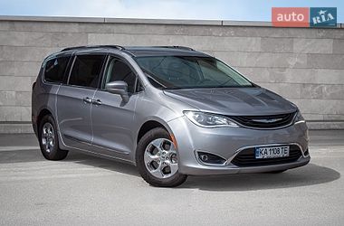 Цены Chrysler Pacifica Гибрид (PHEV)