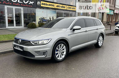 Ціни Volkswagen Passat Гібрид (PHEV)