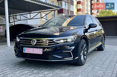 Ціни Volkswagen Passat Гібрид (PHEV)