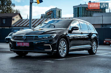 Цены Volkswagen Passat Гибрид (PHEV)
