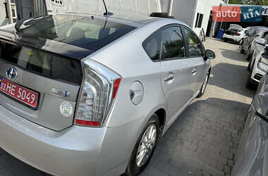 Цены Toyota Prius Гибрид (PHEV)