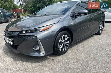 Цены Toyota Prius Гибрид (PHEV)