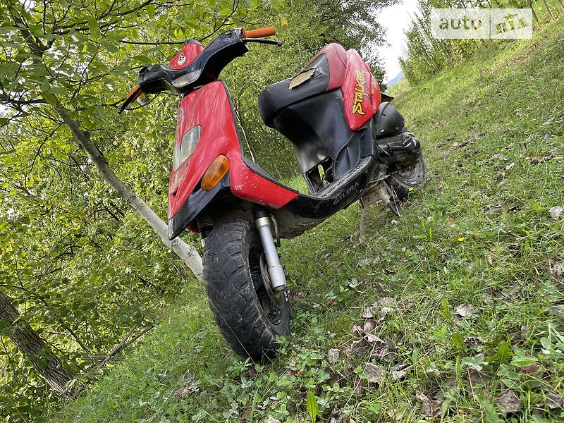 Скутер Gilera 50 R