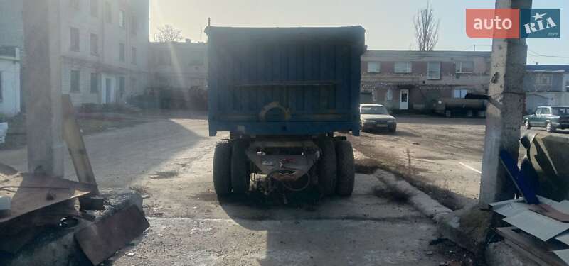 Самоскид причіп ГКБ 8527
