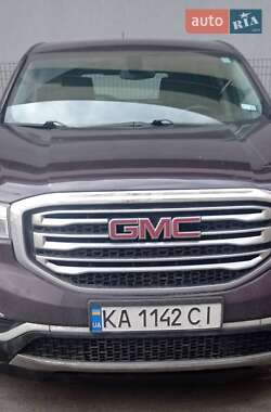 GMC Acadia SLE 2017