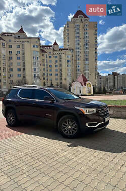 GMC Acadia 2016