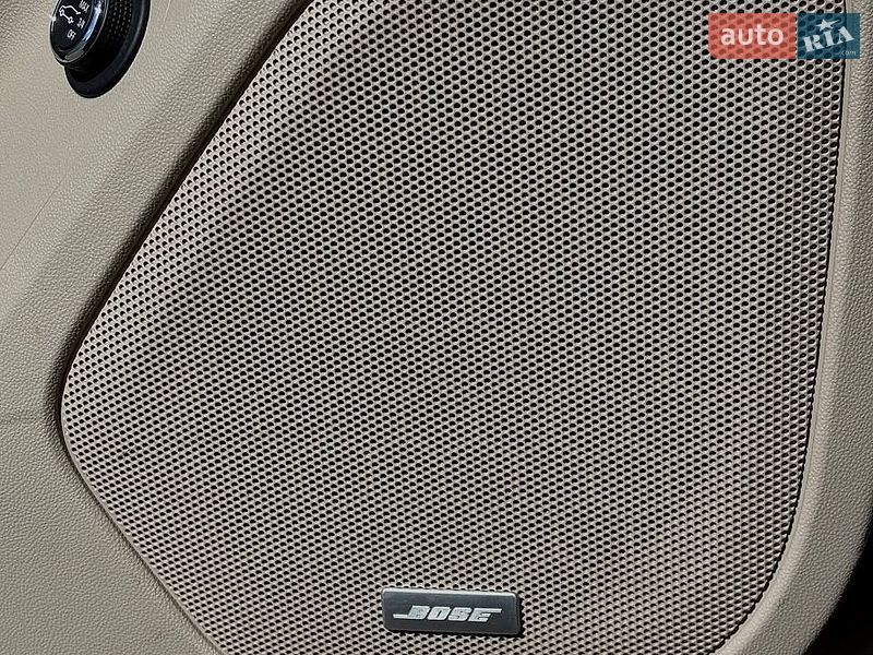 Внедорожник / Кроссовер GMC Acadia 2017 в Киеве