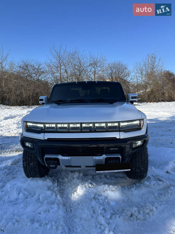Пікап GMC Hummer EV