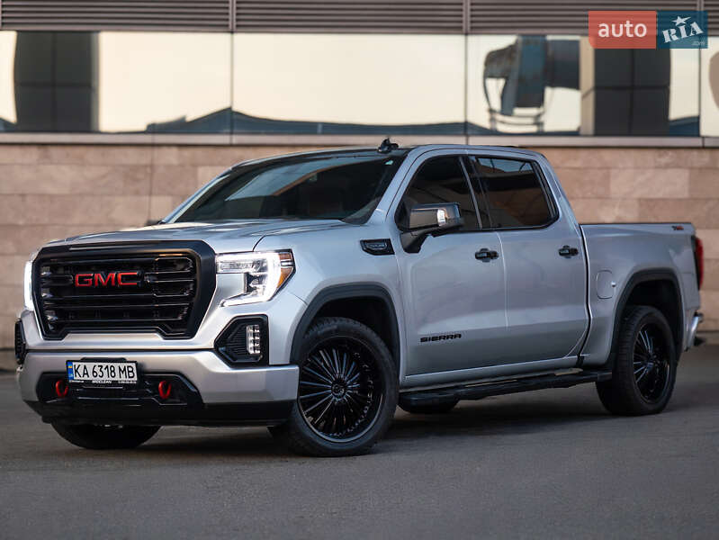GMC Sierra