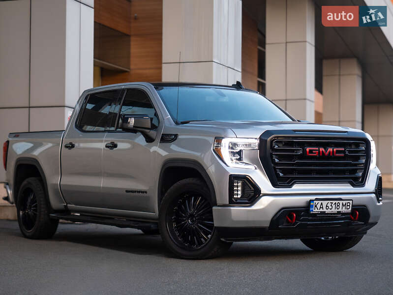 GMC Sierra
