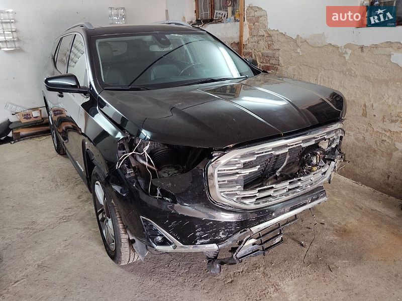Внедорожник / Кроссовер GMC Terrain 2017 в Луцке