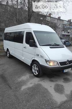 Характеристики Mercedes-Benz Sprinter Міський автобус