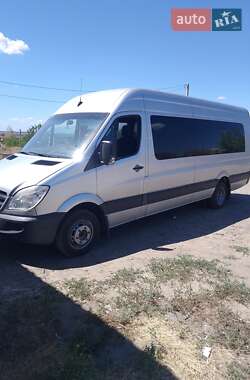 Характеристики Mercedes-Benz Sprinter Городской автобус