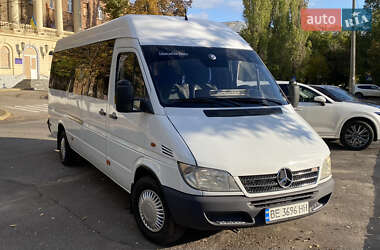 Характеристики Mercedes-Benz Sprinter Городской автобус