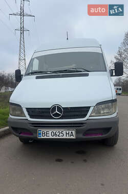 Характеристики Mercedes-Benz Sprinter Міський автобус