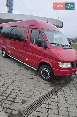 Характеристики Mercedes-Benz Sprinter Городской автобус