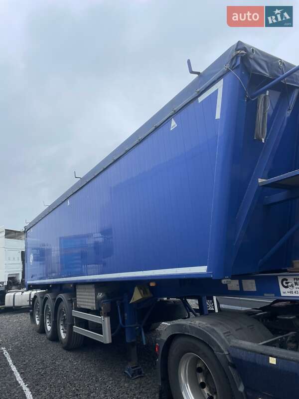 Зерновоз - напівпричіп GRAS GS-SAF