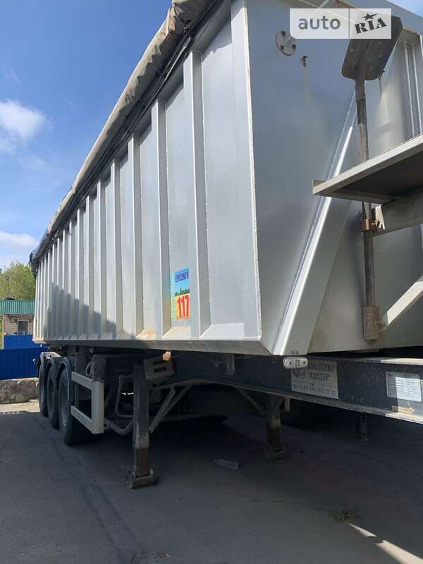 Самоскид напівпричіп GRAS GS