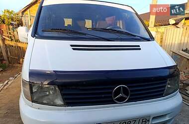 Характеристики Mercedes-Benz Vito Грузопассажирский фургон