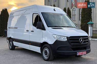 Характеристики Mercedes-Benz Sprinter Вантажний фургон
