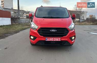 Характеристики Ford Transit Custom Вантажний фургон
