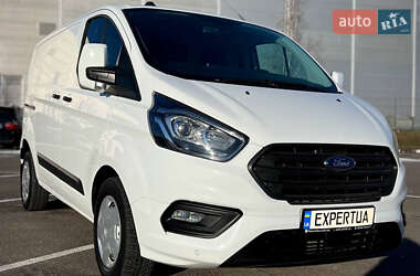 Характеристики Ford Transit Custom Грузовой фургон
