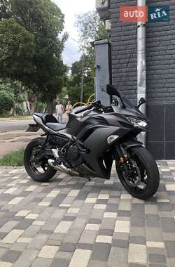 Ціни Kawasaki Вантажні моторолери, мотоцикли, скутери, мопеди