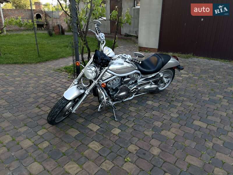 Harley-Davidson 1130 V-Rod-VRSCA
