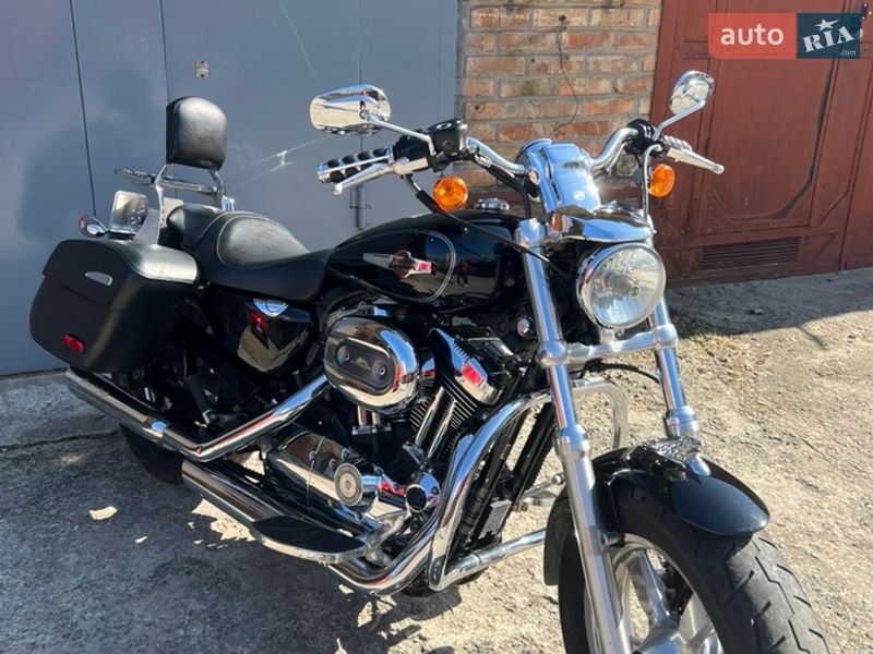 Мотоцикл Круизер Harley-Davidson 1200 Sportster