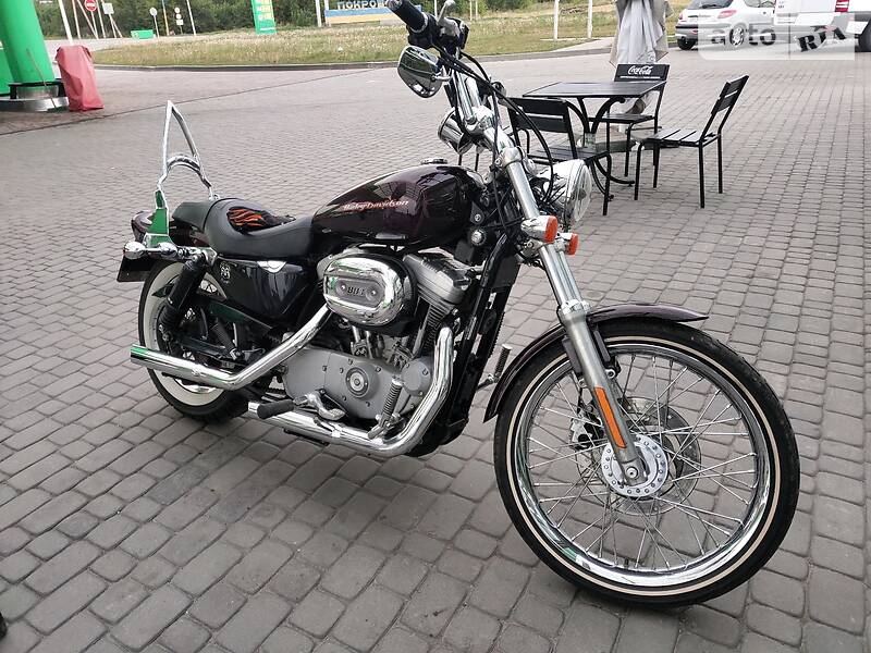 Мотоцикл Чоппер Harley-Davidson 883 Sportster Custom