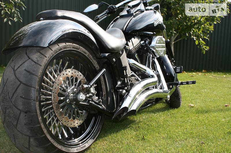 Мотоцикл Чоппер Harley-Davidson Custom