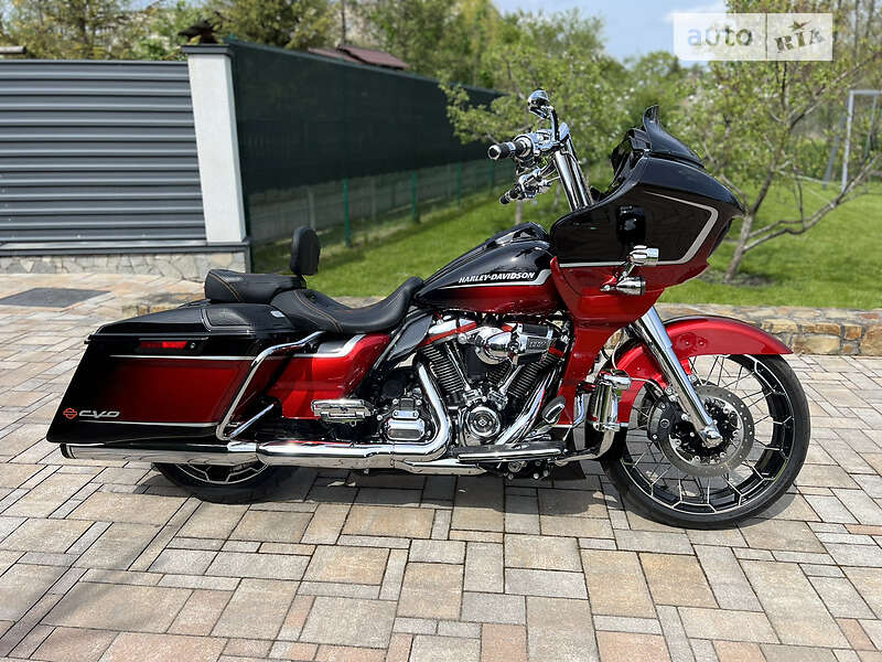 Мотоцикл Круізер Harley-Davidson CVO Road Glide