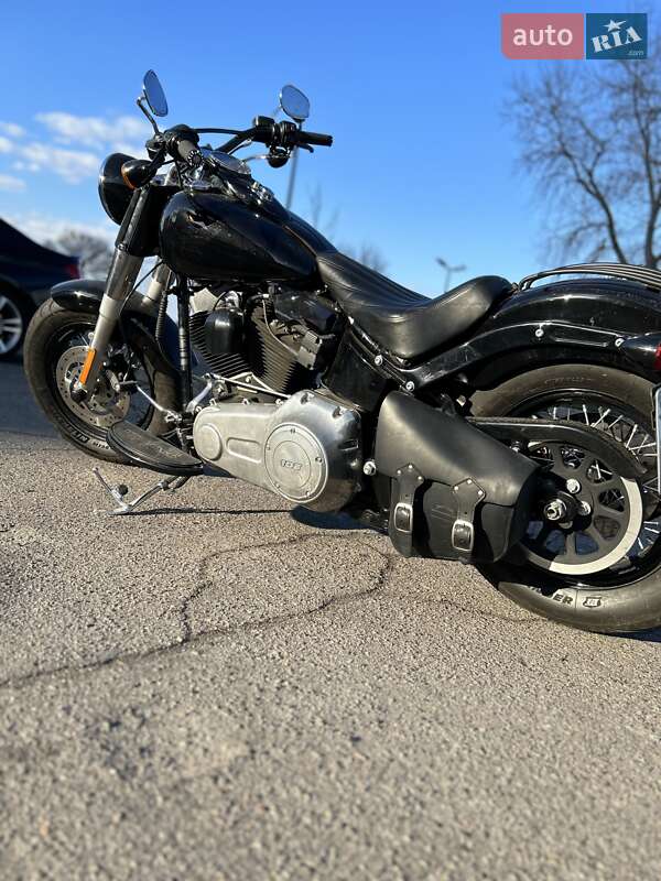 Harley-Davidson Dyna Softail