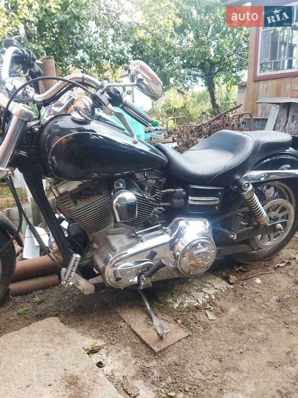 Мото Harley-Davidson Dyna Super Glide