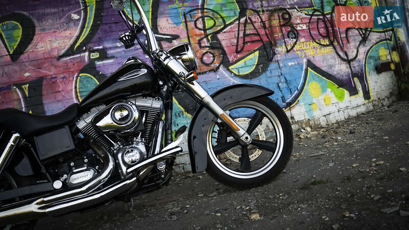 Harley-Davidson Dyna Switchback