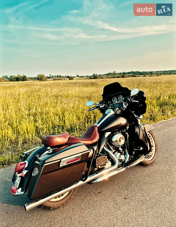 Мотоцикл Круізер Harley-Davidson Electra Glide 2012 в Львові фото 17 Мотоцикл Круізер Harley-Davidson Electra Glide 2012 в Львові