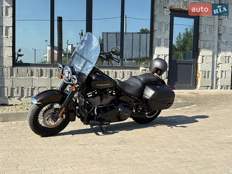 Мотоцикл Круизер Harley-Davidson FLHCS 2017 в Ивано-Франковске