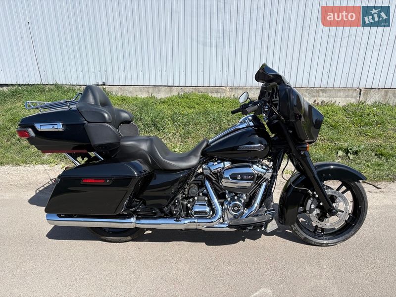 Мотоцикл Туризм Harley-Davidson FLHTCU Ultra Classic Electra Glide